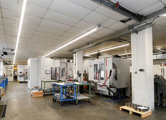 荷兰 KLINKERS 机械厂